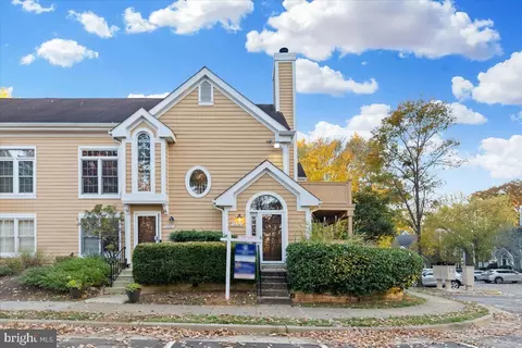 1534 Church Hill Pl, Reston, VA 20194