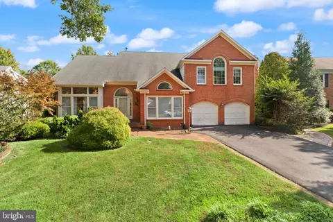 15409 Eagle Tavern Ln, Centreville, VA 20120