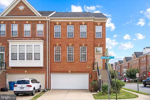 5653 Faircloth Ct, Centreville, VA 20120