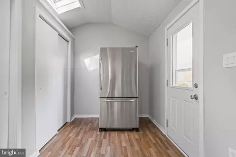 Entry Way - 6122 Mantle Rd, Burke, VA 22015 photo 2 of 3