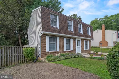 Exterior - 6122 Mantle Rd, Burke, VA 22015 photo 8 of 9