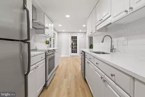 Kitchen - 6122 Mantle Rd, Burke, VA 22015 photo 3 of 3