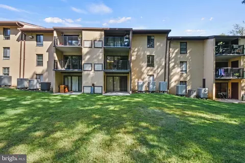 11653 Stoneview Sq #11C, Reston, VA 20191