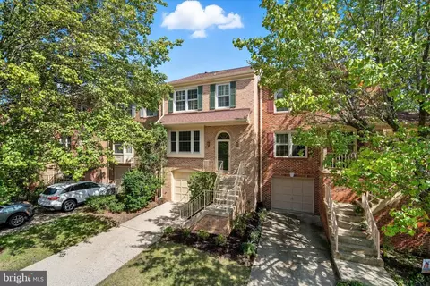 8444 Millwood Dr, Springfield, VA 22152