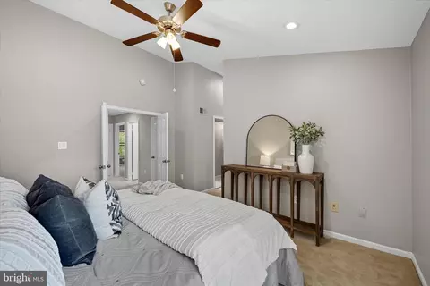 8444 Millwood Dr, Springfield, VA 22152 photo 25