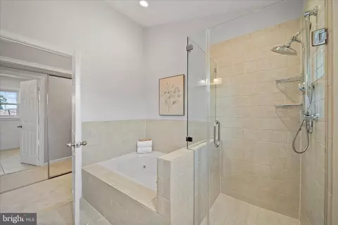8444 Millwood Dr, Springfield, VA 22152 photo 27