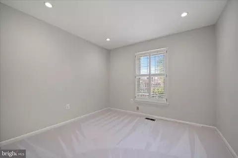 8444 Millwood Dr, Springfield, VA 22152 photo 31