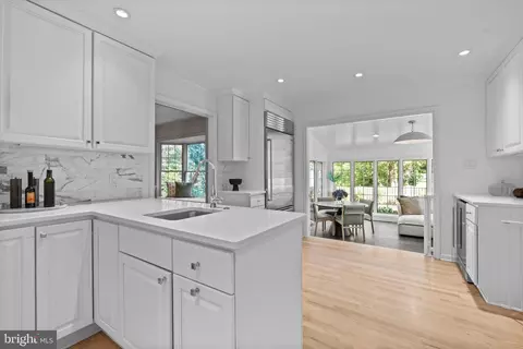 Kitchen - 1213 Pine Hill Rd, Mclean, VA 22101 photo 5 of 7