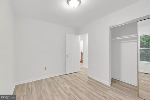 Bedroom - 8108 Squirrel Run Rd, Springfield, VA 22152 photo 2 of 2