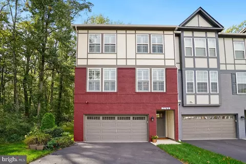 7762 Belvale Dr, Alexandria, VA 22315