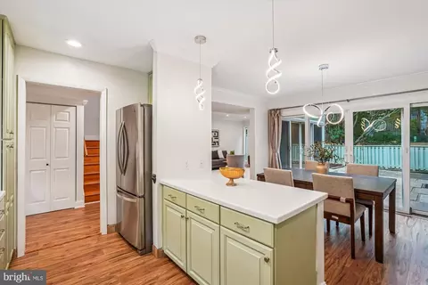 11488 Links Dr, Reston, VA 20190 photo 7