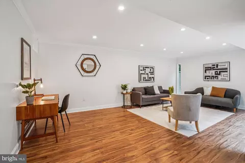11488 Links Dr, Reston, VA 20190 photo 14