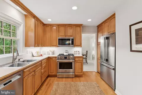 Kitchen - 9211 Beachway Ln, Springfield, VA 22153 photo 1 of 3
