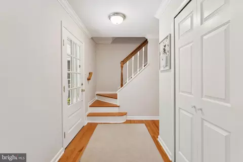 Entry Way - 9211 Beachway Ln, Springfield, VA 22153 photo 1 of 2
