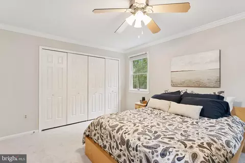 Bedroom - 9211 Beachway Ln, Springfield, VA 22153 photo 7 of 9