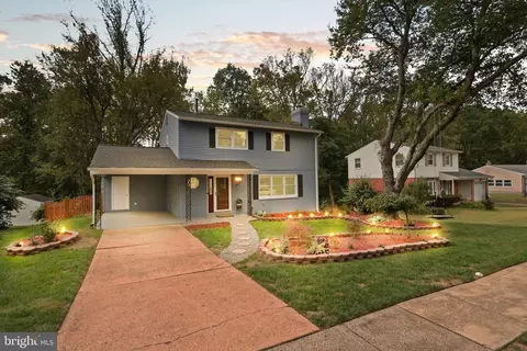 13512 Tabscott Dr, Chantilly, VA 20151