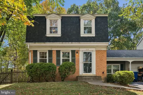 717 Campbell Way, Herndon, VA 20170