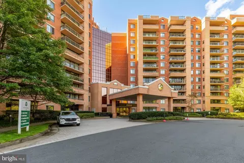 2230 George C Marshall Dr #306, Falls Church, VA 22043