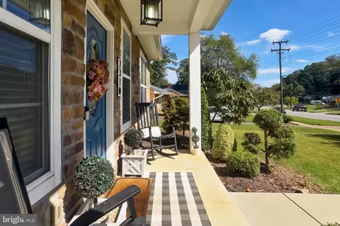 7310 Leesville Blvd, Springfield, VA 22151 photo 5