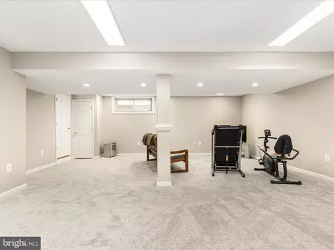 6434 Rives Ct, Springfield, VA 22150 photo 32