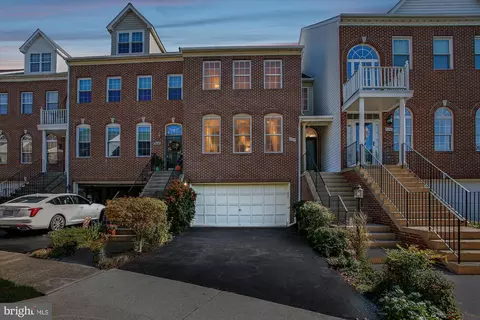 6339 Dunman Way, Alexandria, VA 22315