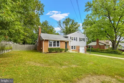 7414 Chatham St, Springfield, VA 22151 photo 3