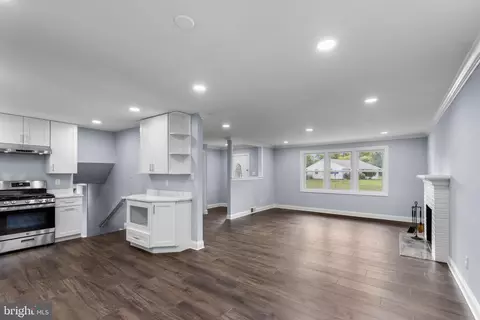 7414 Chatham St, Springfield, VA 22151 photo 13