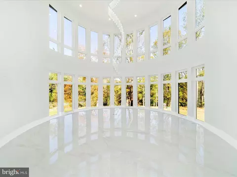 Living - 2209 Hunter Mill Rd, Vienna, VA 22181 photo 7 of 19