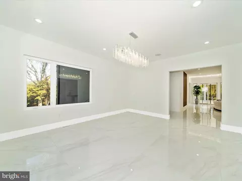 Other - 2209 Hunter Mill Rd, Vienna, VA 22181 photo 2 of 21