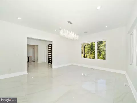 Living - 2209 Hunter Mill Rd, Vienna, VA 22181 photo 5 of 19