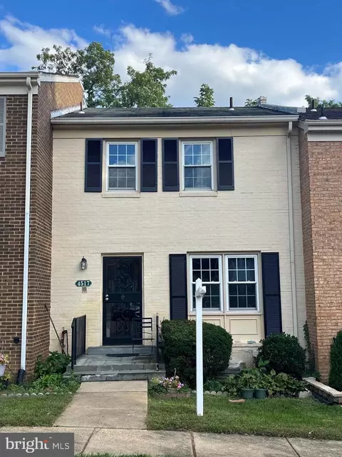 4517 Pinecrest Heights Dr, Annandale, VA 22003