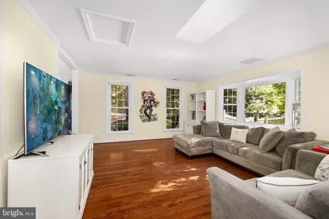1302 Clayborne House Ct, Mclean, VA 22101 photo 7