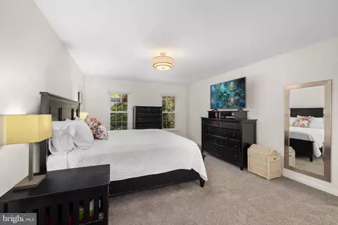 1302 Clayborne House Ct, Mclean, VA 22101 photo 20