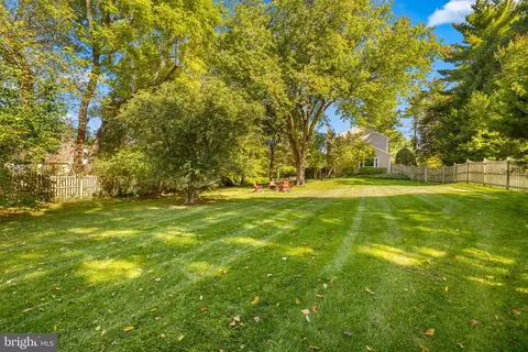 1302 Clayborne House Ct, Mclean, VA 22101 photo 37