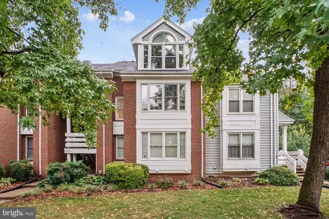 3153 K Anchorway Ct, Falls Church, VA 22042