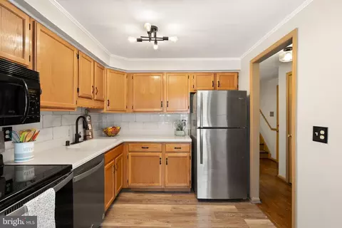Kitchen - 1700 Quietree Dr, Reston, VA 20194 photo 4 of 4