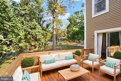 Exterior - 1700 Quietree Dr, Reston, VA 20194 photo 6 of 15