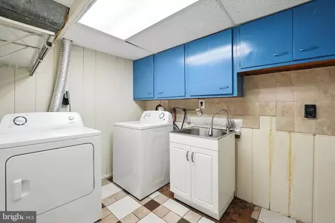 Other - 5206 Easton Dr, Springfield, VA 22151 photo 5 of 10