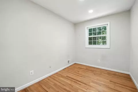 Other - 5206 Easton Dr, Springfield, VA 22151 photo 2 of 10