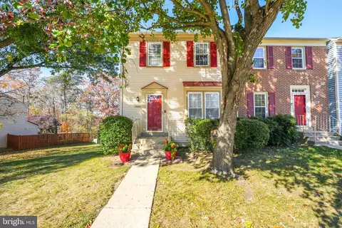7460 Towchester Ct, Alexandria, VA 22315