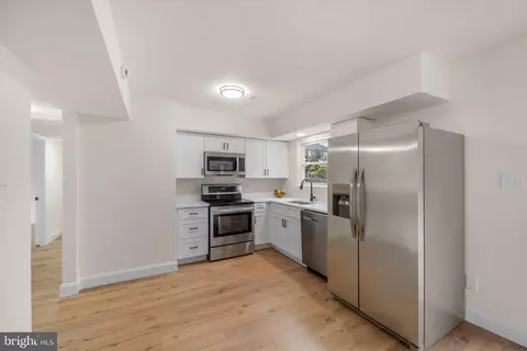Kitchen - 7305 Belinger Ct, Springfield, VA 22150 photo 2 of 3