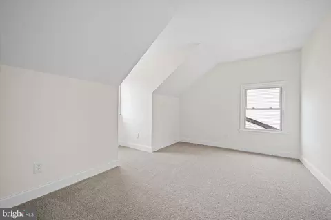 Bedroom - 7305 Belinger Ct, Springfield, VA 22150 photo 8 of 9