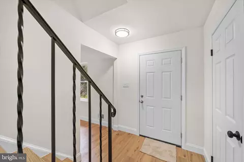 Entry Way - 7305 Belinger Ct, Springfield, VA 22150 photo 1 of 6