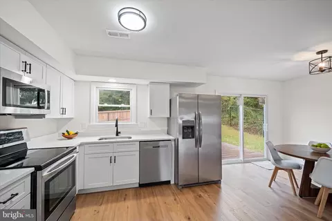 Kitchen - 7305 Belinger Ct, Springfield, VA 22150 photo 1 of 3