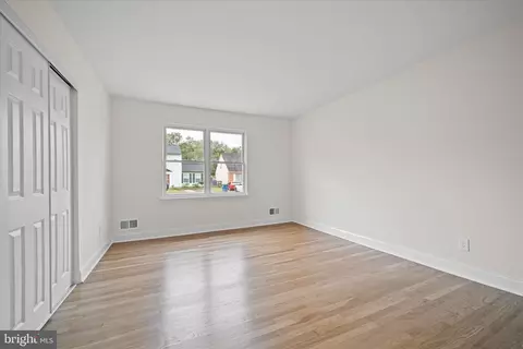 Bedroom - 7305 Belinger Ct, Springfield, VA 22150 photo 1 of 9