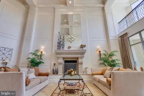 Living - 1450 Emerson Ave #210, Mclean, VA 22101 photo 1 of 5