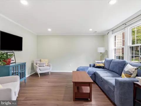 Living - 5811 High Bluff Ct, Burke, VA 22015 photo 1 of 3