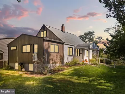 7324 Elmwood Dr, Falls Church, VA 22042
