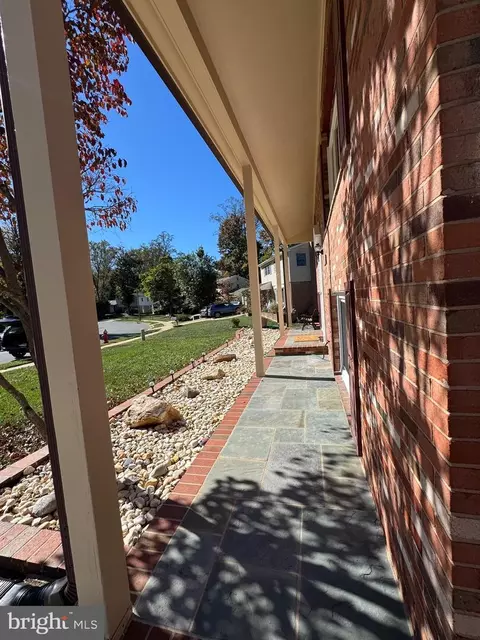 Exterior - 8518 Fairburn Dr, Springfield, VA 22152 photo 18 of 19