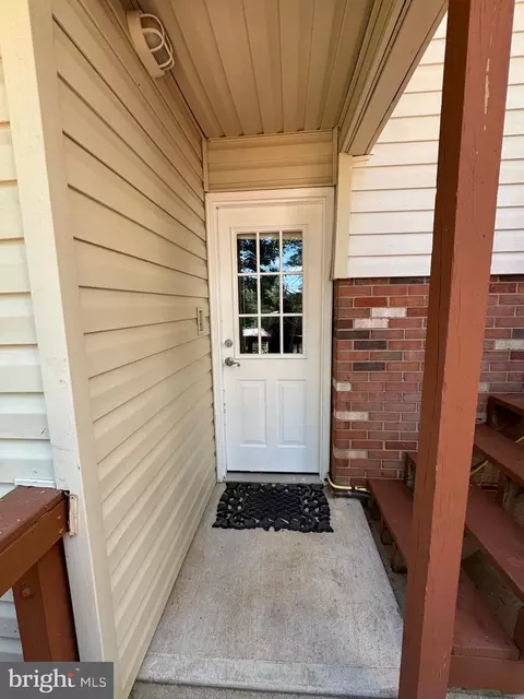 Exterior - 8518 Fairburn Dr, Springfield, VA 22152 photo 9 of 19